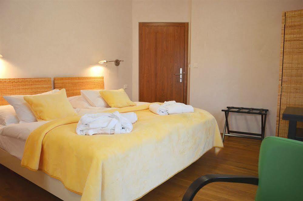 Готель Bellevue 4*